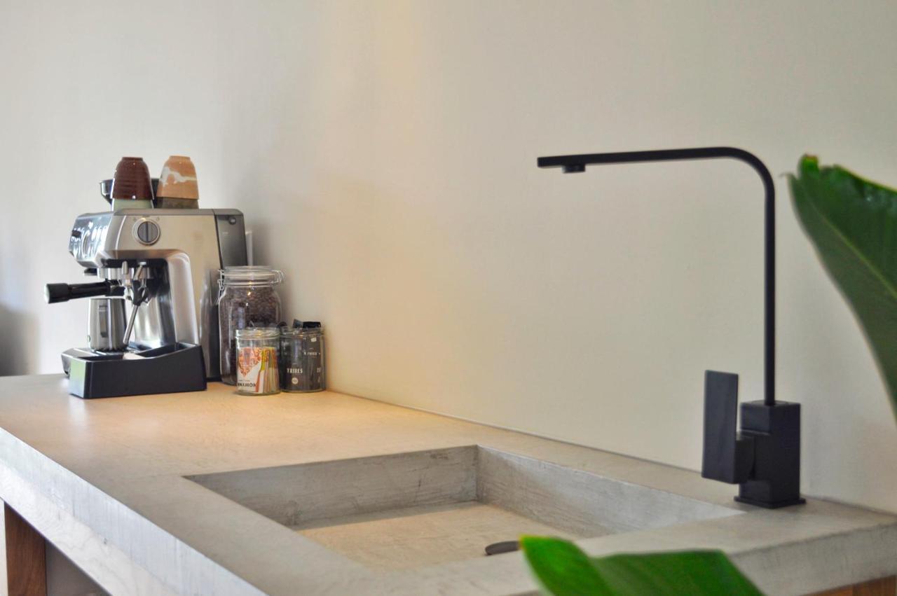 نيس Van Heeckeren Apartments & Suites Nes المظهر الخارجي الصورة