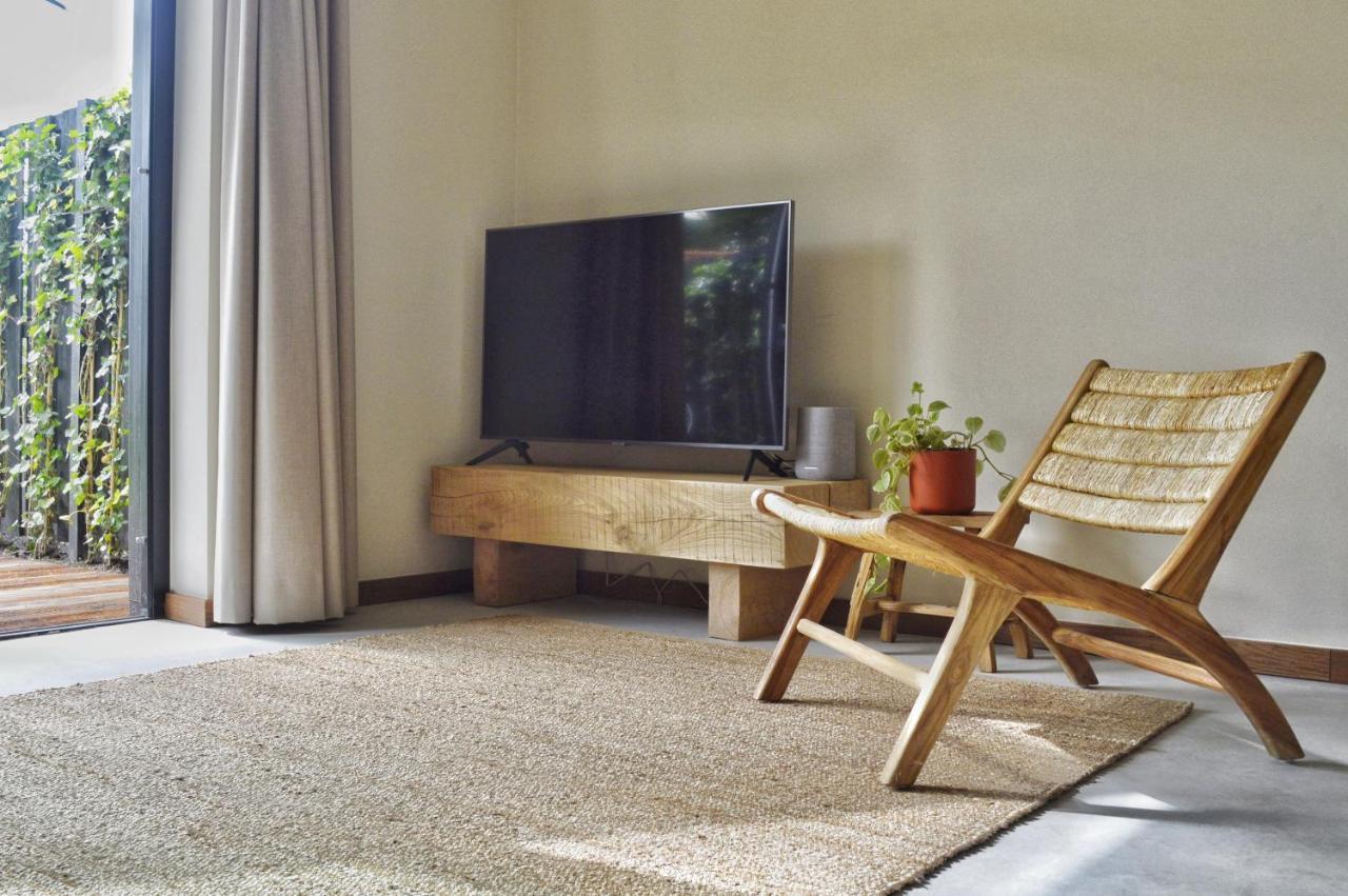 نيس Van Heeckeren Apartments & Suites Nes المظهر الخارجي الصورة